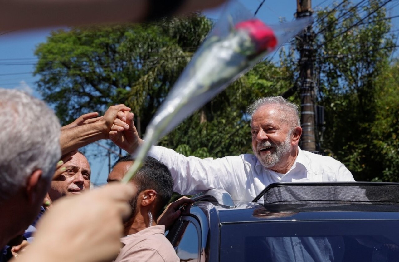 Brezilya'da devlet başkanı Seçimleri Luiz Inacio Lula da Silva kazand