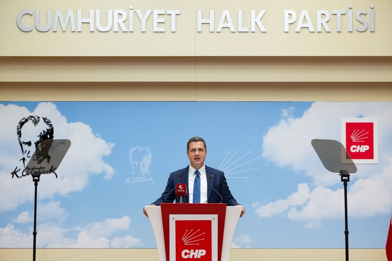 CHP Genel Başkan Yardımcısı ve Parti Sözcüsü Deniz Yücel, Genel Başkan Özgür Özel başkanlığında...