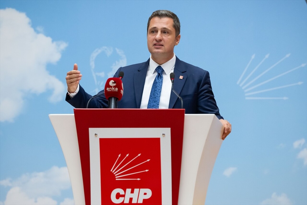 CHP Genel Başkan Yardımcısı ve Parti Sözcüsü Deniz Yücel, Genel Başkan Özgür Özel başkanlığında...