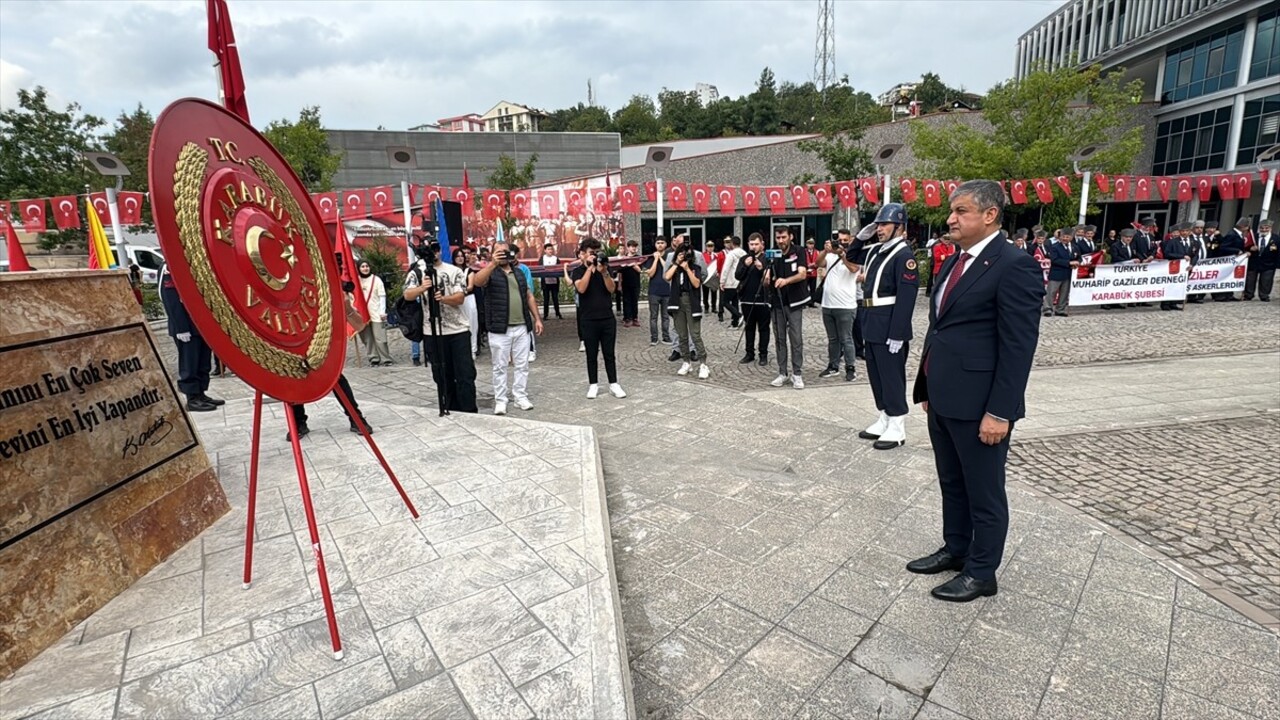 Karabük'te 19 Eylül Gaziler Günü dolayısıyla tören düzenlendi. Karabük Tarım ve Orman İl Müdürlüğü...