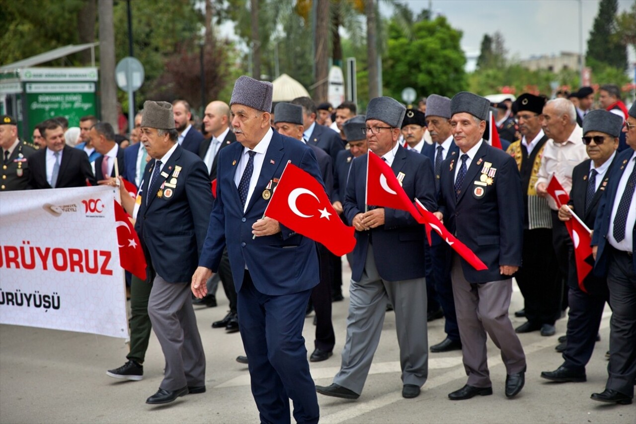 Osmaniye'de 19 Eylül Gaziler Günü dolayısıyla törenler düzenlendi.