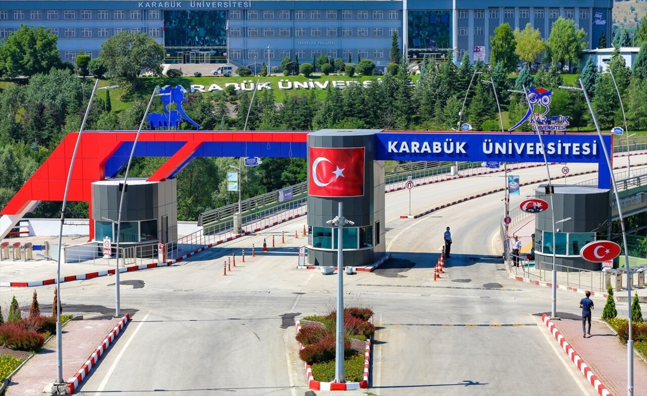 Karabük Üniversitesi, 6-7 Kasım'da Türkiye'nin ilk Sağlık Bilimleri Festivali'ne (Sağlıkfest) ev...