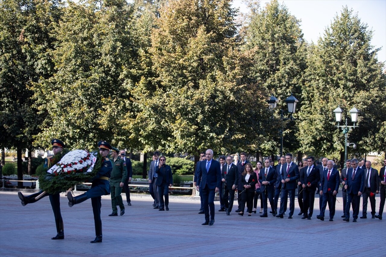 TBMM Başkanı Numan Kurtulmuş, resmi ziyaret gerçekleştirdiği Rusya'nın başkenti Moskova'da...