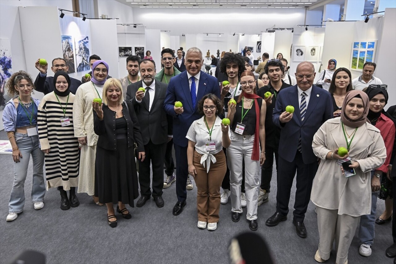 Kültür ve Turizm Bakanı Mehmet Nuri Ersoy, Ankara Kültür Yolu Festivali kapsamında ATO...