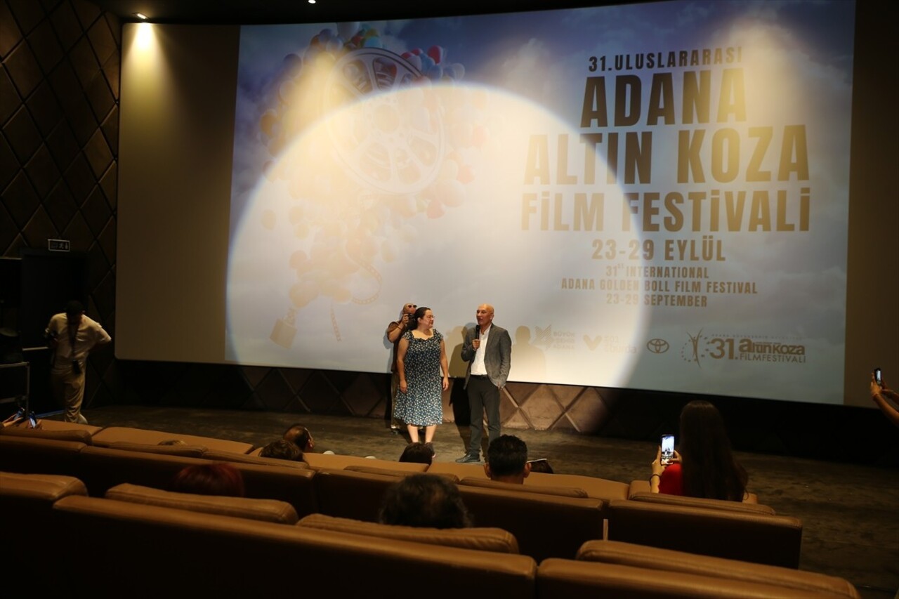 Adana'da düzenlenen 31. Uluslararası Altın Koza Film Festivali kapsamında Çukurova Üniversitesinin...