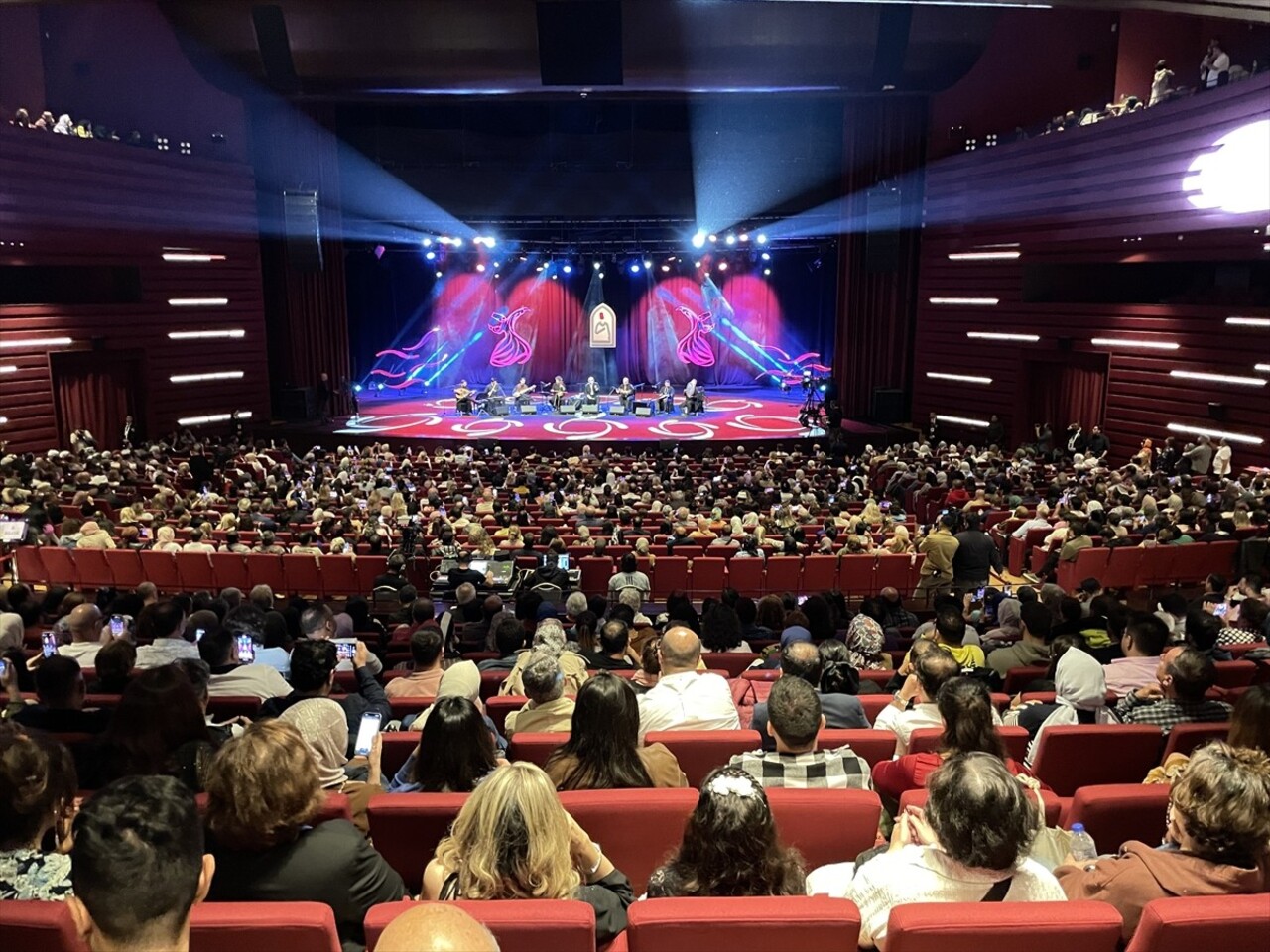 Kültür Yolu Festivali kapsamında gerçekleştirilen 21. Uluslararası Konya Mistik Müzik Festivali...