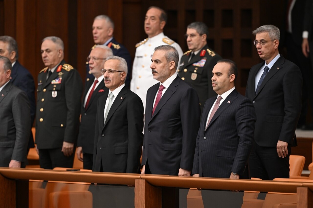 Cumhurbaşkanı Recep Tayyip Erdoğan, TBMM 28. Dönem 3. Yasama Yılı Açılış Toplantısı'na katılmak...