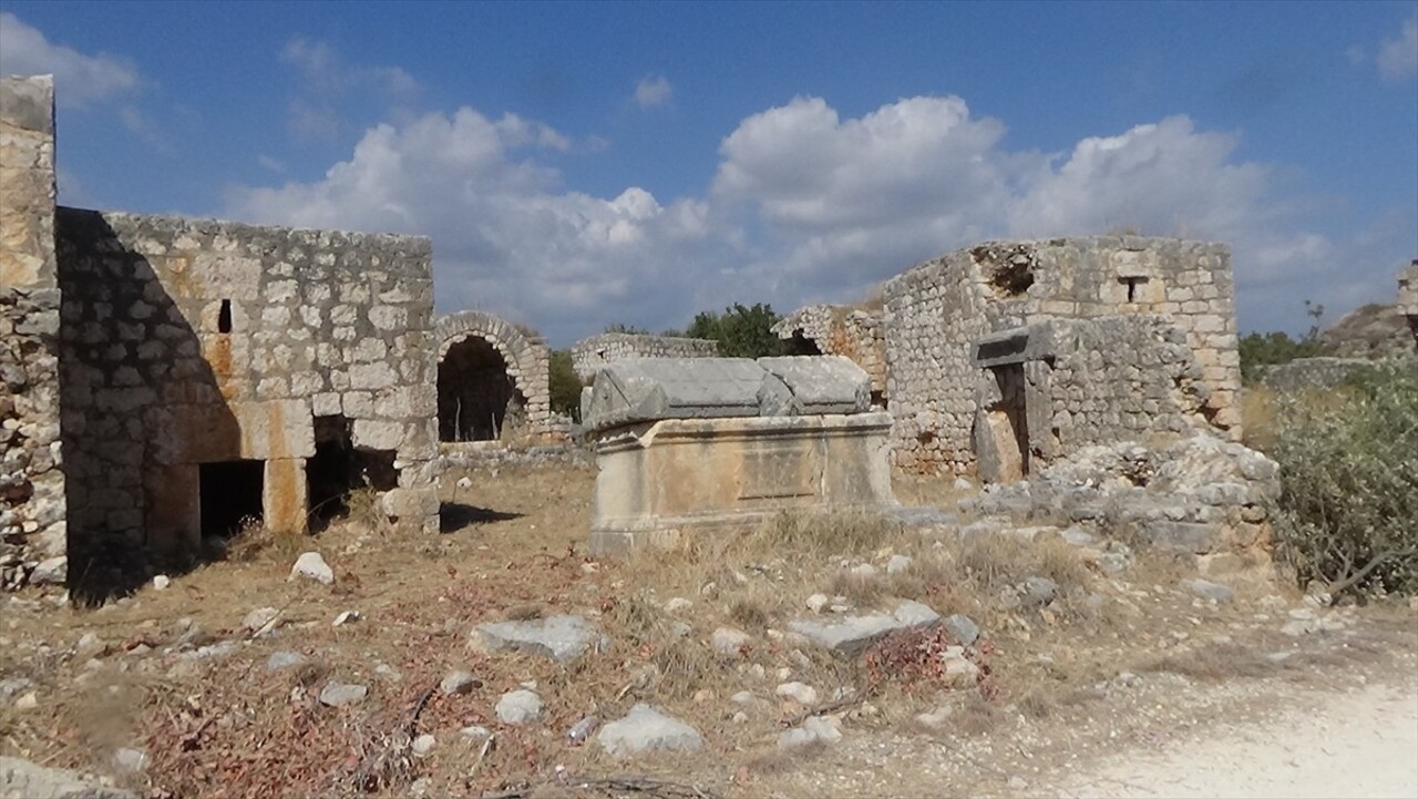 Mersin'in Erdemli ilçesinde, Roma ve Bizans dönemlerinin izlerini taşıyan Elaiussa Sebaste Antik...