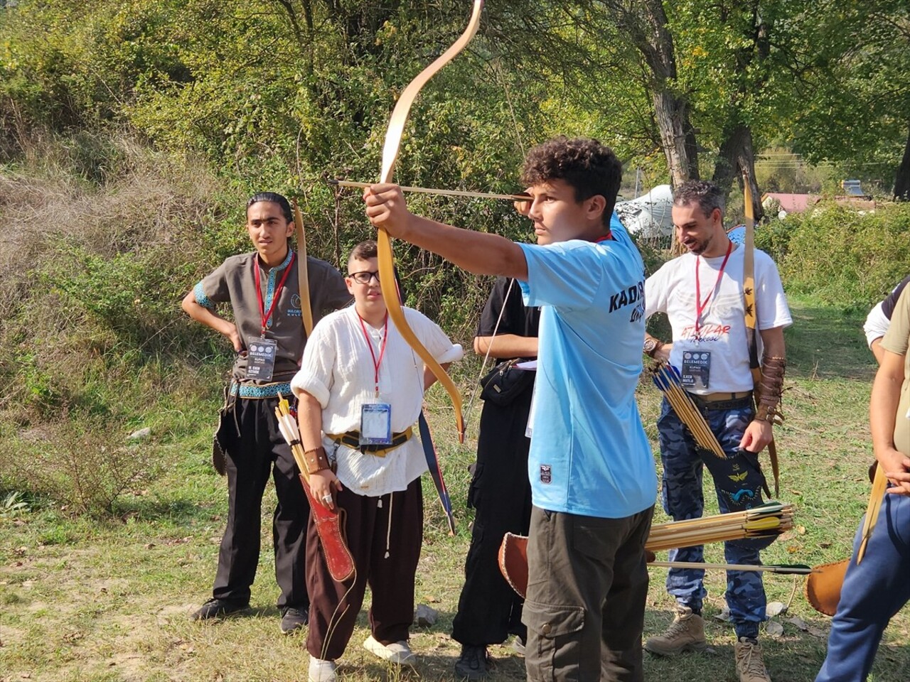 Adana'nın Pozantı ilçesinde "Geleneksel Türk Okçuluğu Belemedik Kupası" başladı. Turnuva, Türkiye...