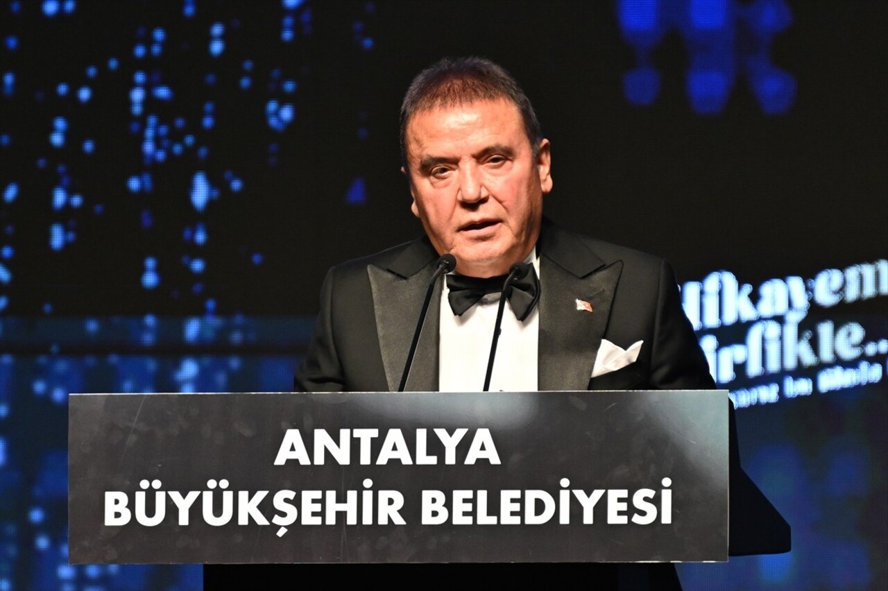 Antalya Büyükşehir Belediyesi ev sahipliğinde düzenlenen 61. Uluslararası Antalya Altın Portakal...