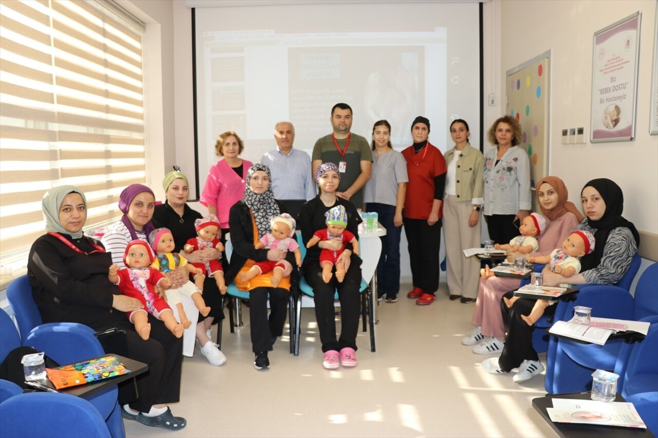 Amasya Üniversitesi Sabuncuoğlu Şerefeddin Eğitim Araştırma Hastanesi bünyesindeki gebe okulu...