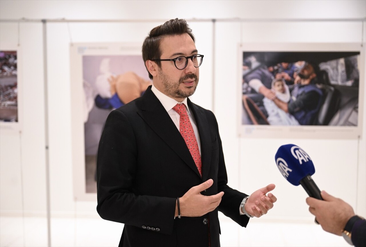 Anadolu Ajansı Yönetim Kurulu Başkanı ve Genel Müdürü Serdar Karagöz, İstanbul Photo Awards 10....