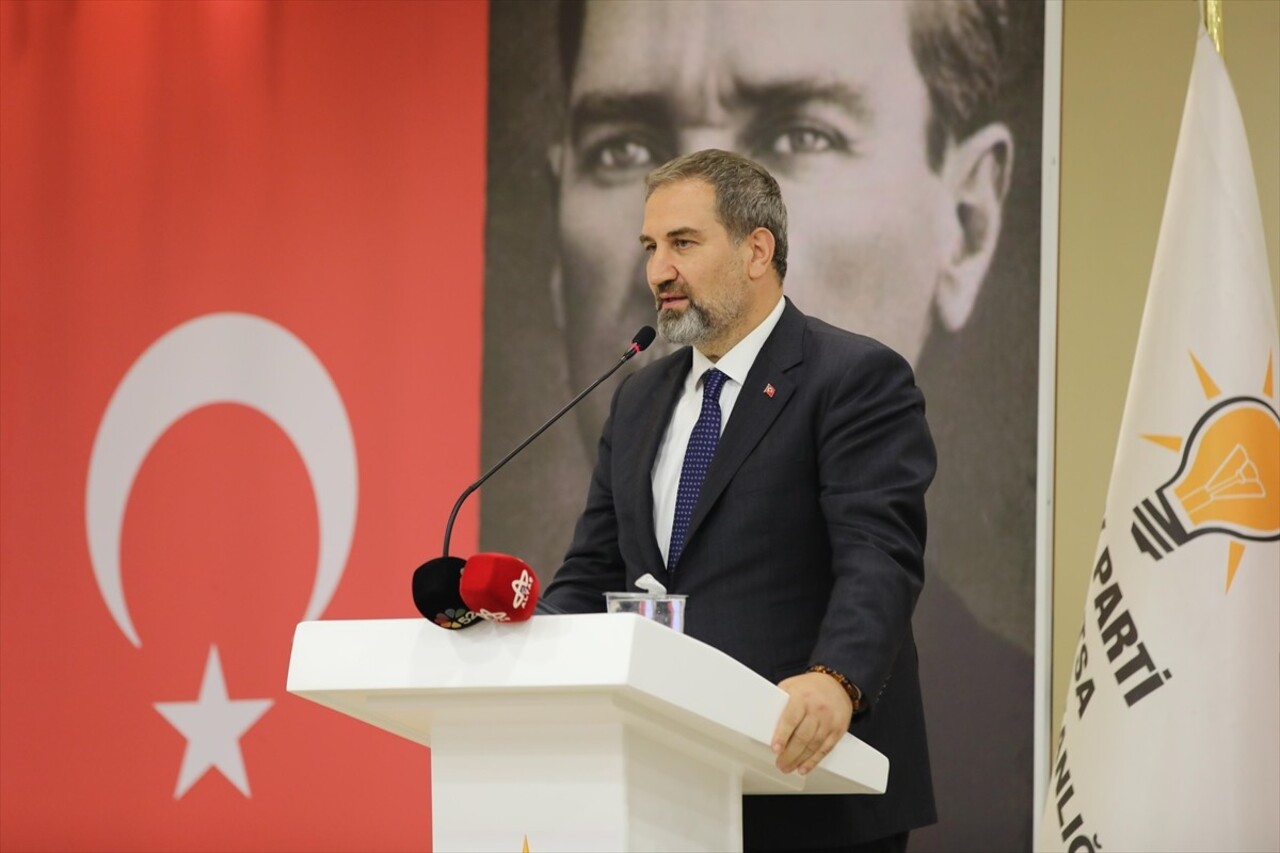 AK Parti Genel Başkan Yardımcısı Mustafa Şen, partisinin, Fatsa Kültür ve Sanat Merkezi'nde...