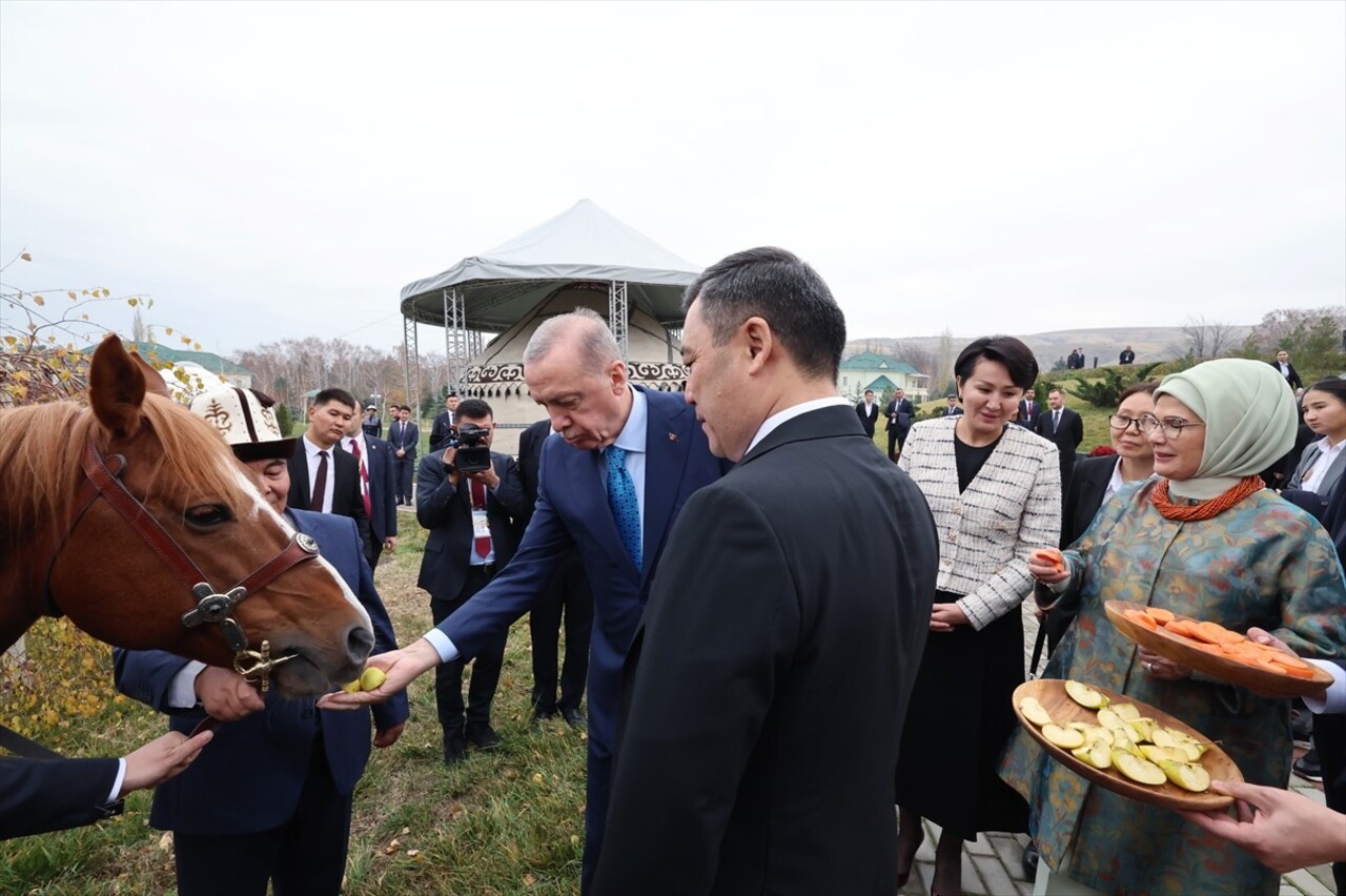 Türk Devletleri Teşkilatı (TDT) Devlet Başkanları Konseyi 11. Zirvesi'ne katılmak üzere...