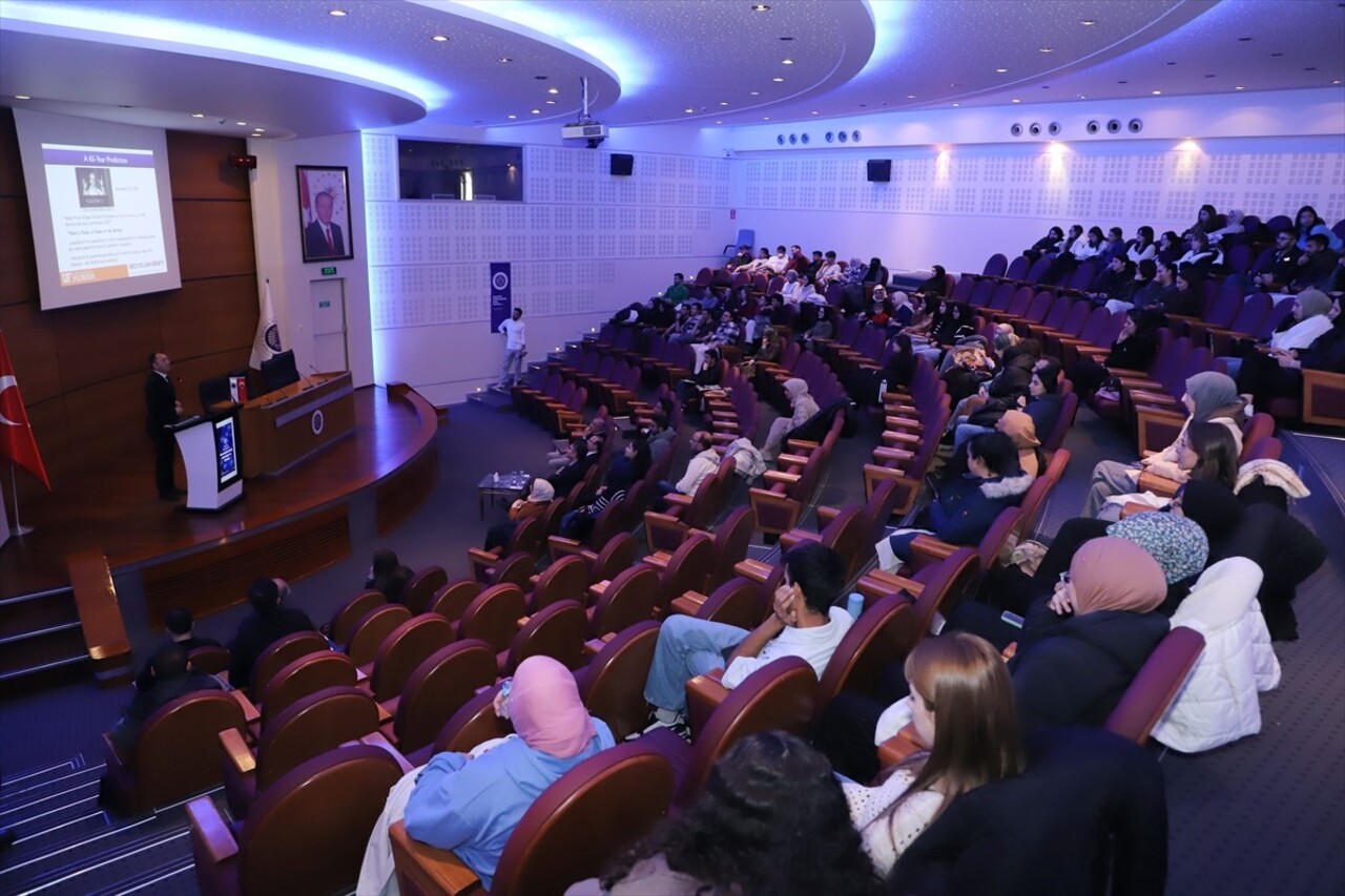 Atatürk Üniversitesi'nde "Nanoteknoloji, Nanotıp ve Omiks" konulu konferans gerçekleştirildi....