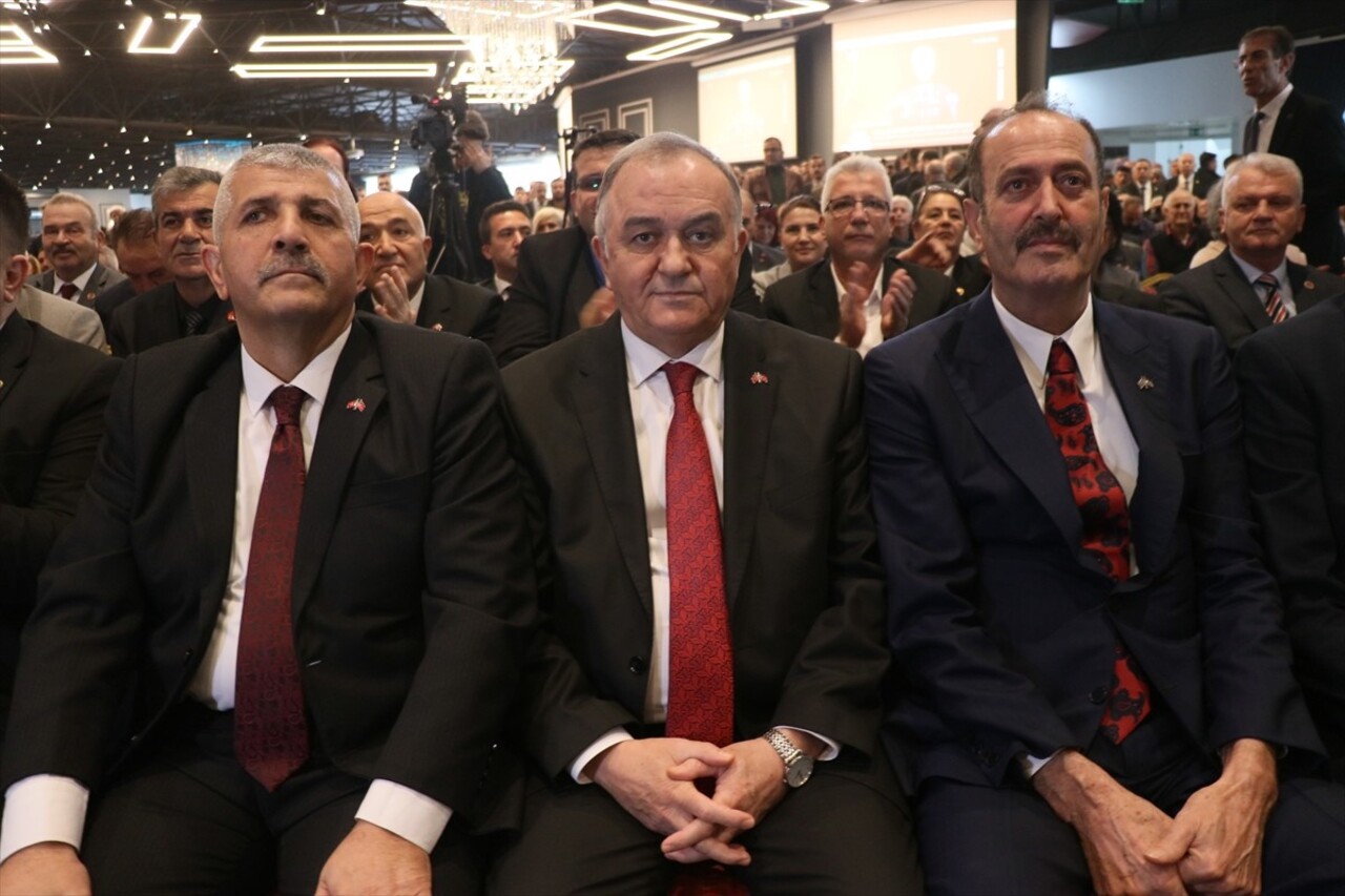 MHP Grup Başkanvekili Erkan Akçay, (ortada) partisince "Bir ve Birlikte Hilal'e Doğru Türkiye"...