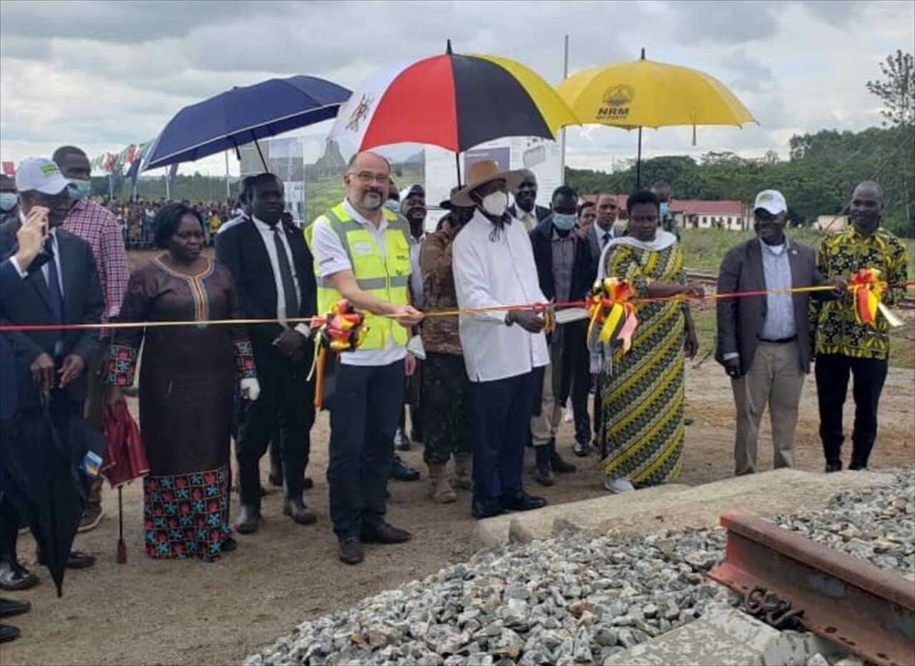 Türk inşaat şirketi Yapı Merkezinin Uganda'da inşa edeceği Malaba-Kampala (Doğu Hattı) Demir Yolu...