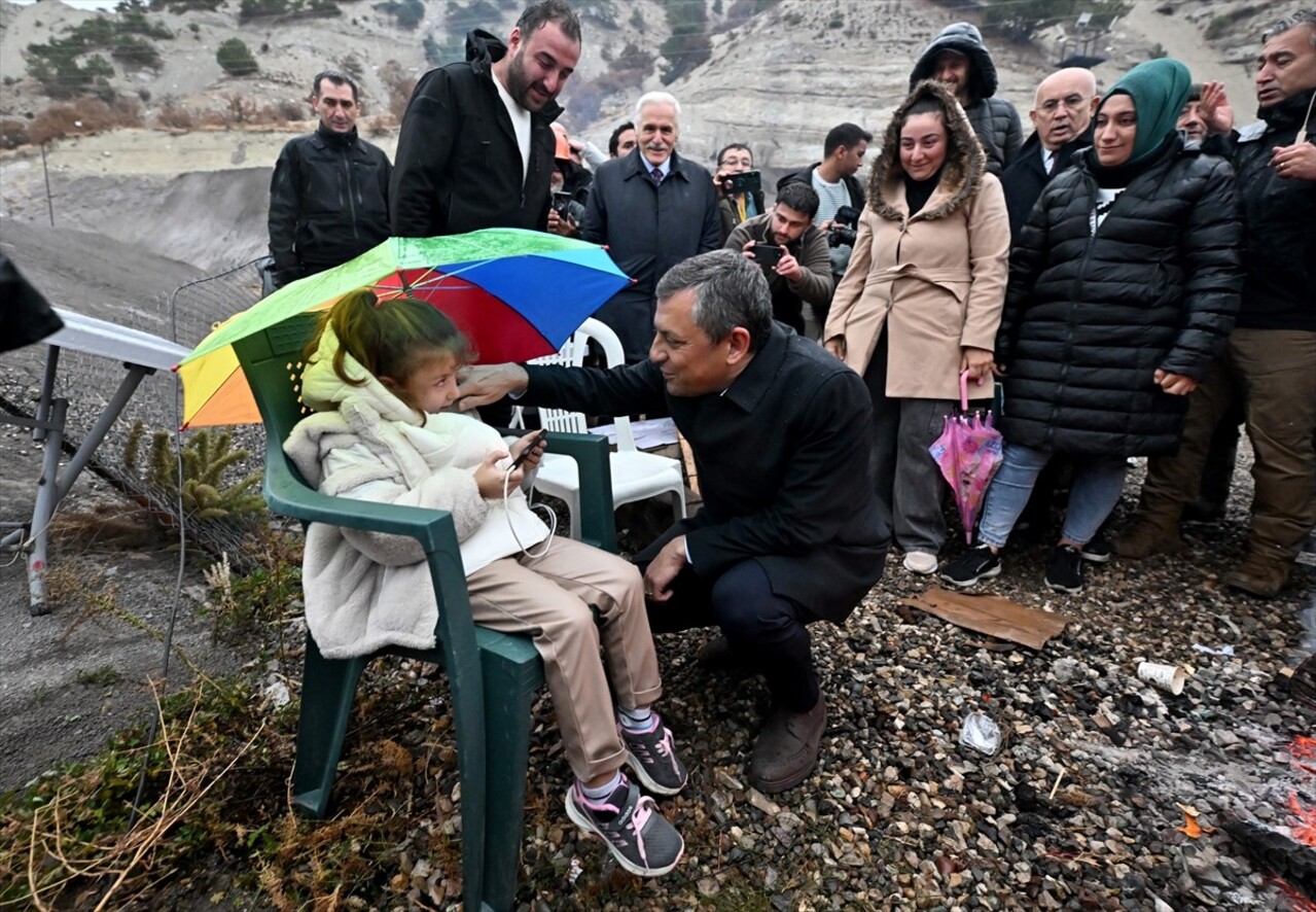 CHP Genel Başkanı Özgür Özel, Çayırhan Termik Santrali ve maden sahalarının özelleştirilmesi...