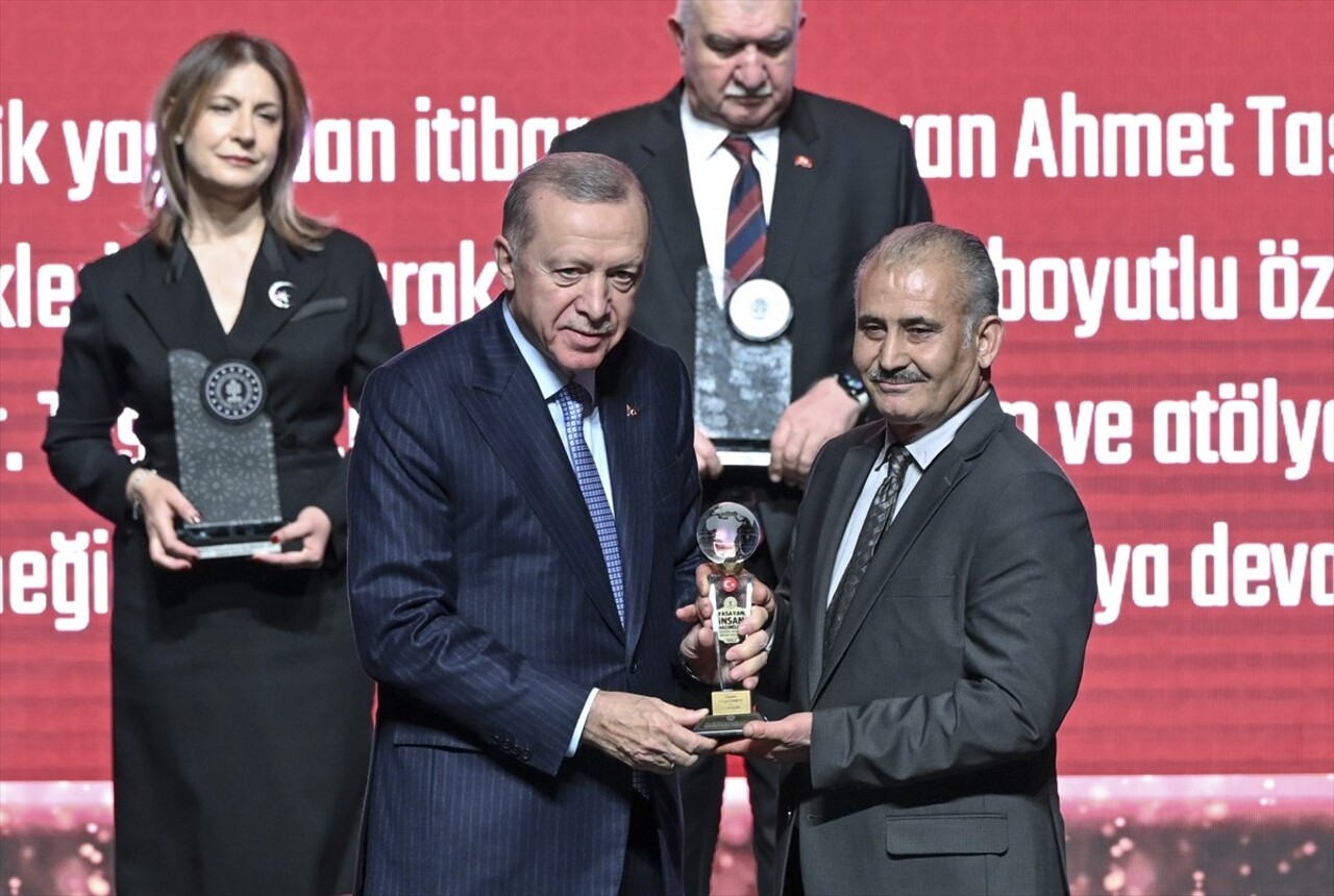 Cumhurbaşkanı Recep Tayyip Erdoğan, Beştepe Millet Kongre ve Kültür Merkezi'nde düzenlenen "Kültür...