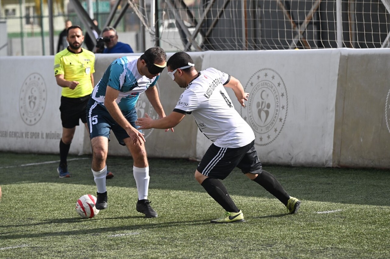 Görme Engelli Milli Futbol Takımı, 2028 Los Angeles Paralimpik Oyunları'nın hazırlıklarını...