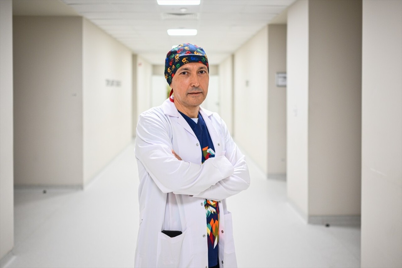 Etlik Şehir Hastanesi, Göz Hastalıkları Kliniği Eğitim ve İdari Sorumlusu Prof. Dr. Kenan Sönmez...