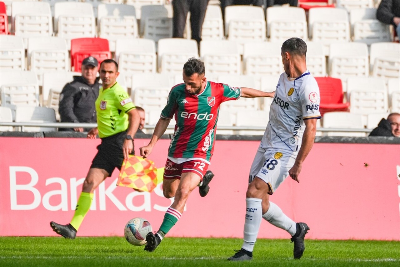 Ziraat Türkiye Kupası 4. turunda Karşıyaka ile MKE Ankaragücü Alsancak Mustafa Denizli Stadı'nda...